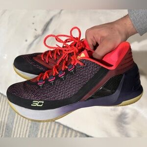 Curry low basketball shoes